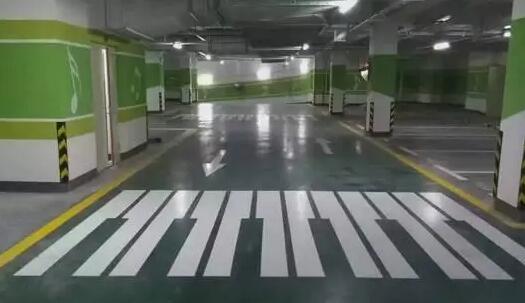 古塔车位划线
